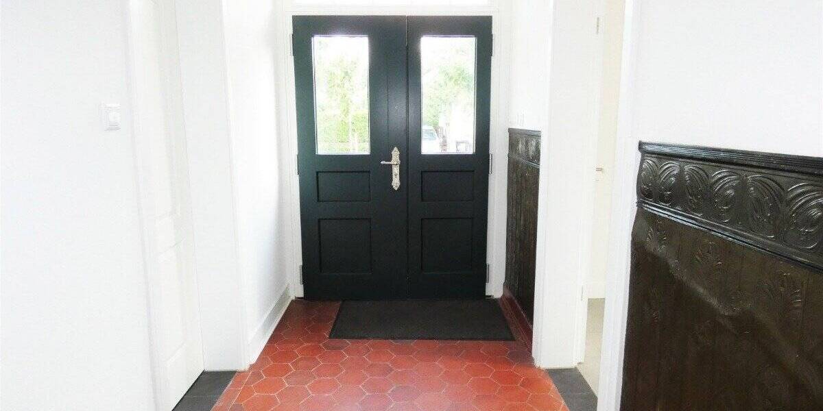 Einfamilienhaus Köln Dünnwald - 6 Zimmer, 240 m&sup2;, 3.500&euro; | Angebot:25728027