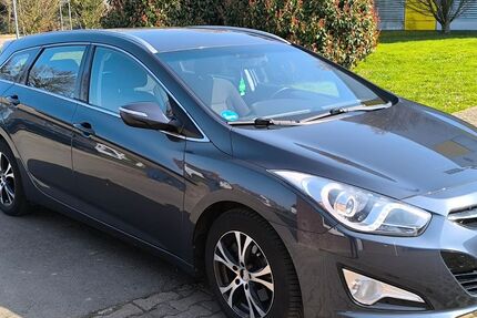 Hyundai i40 210.600 km 4.999 &euro; Jülich 52428