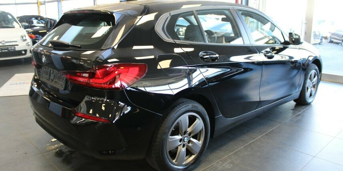 BMW 118 Advantage - LED- Navi - PDC - SHZ - 87.720 km 16.980 &euro; Euskirchen 53881
