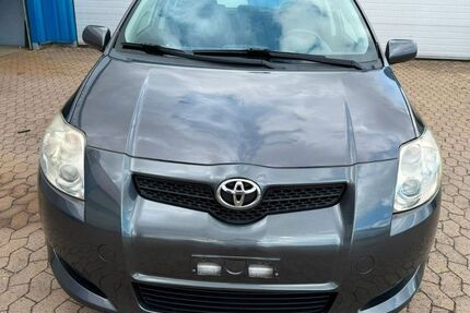 Toyota Auris 288.397 km 2.199 &euro; Euskirchen 53879