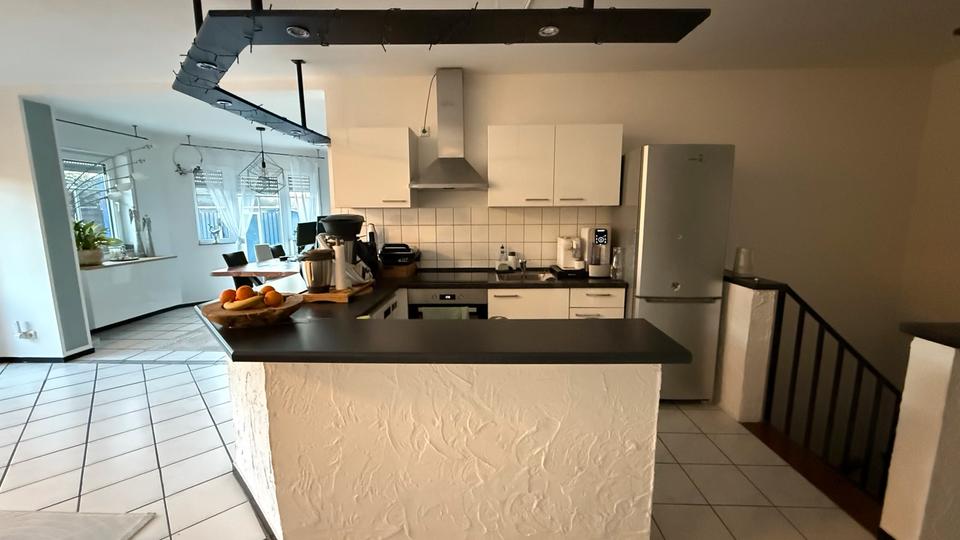 Etagenwohnung Bergheim Ahe - 2 Zimmer, 71 m&sup2;, 1.190&euro; | Angebot:25858719