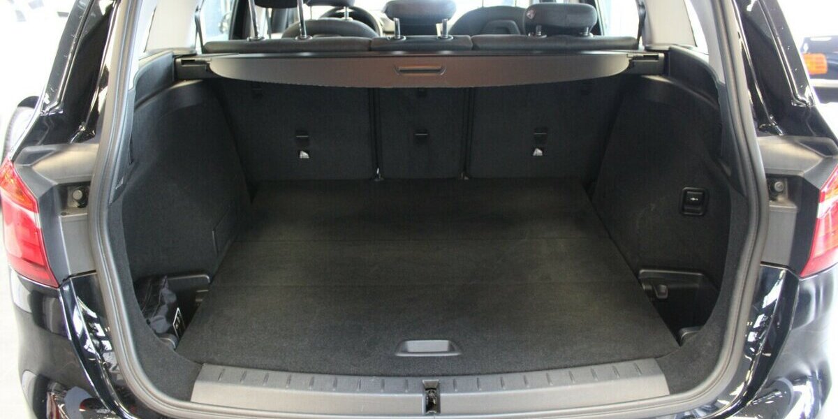 BMW 218 Gran Tourer Aut. Advantage 66.530 km 21.480 &euro; Euskirchen 53881