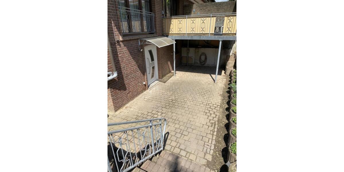 Etagenwohnung Grevenbroich - 3 Zimmer, 74 m&sup2;, 950&euro; | Angebot:26003685