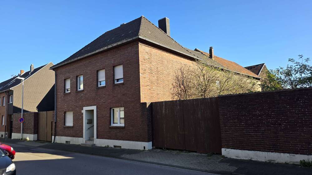 Einfamilienhaus Düren-Merken Merken - 8 Zimmer, 171 m&sup2;, 365.000&euro; | Angebot:23539489