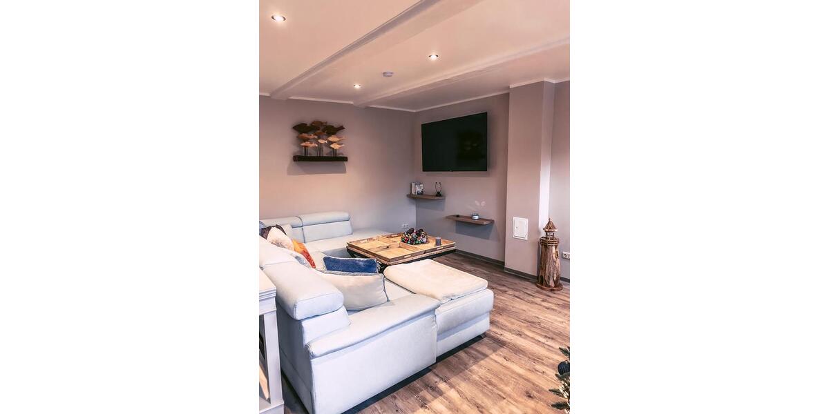 Erdgeschoßwohnung Köln Lindenthal - 5 Zimmer, 220 m&sup2;, 539.000&euro; | Angebot:25916142