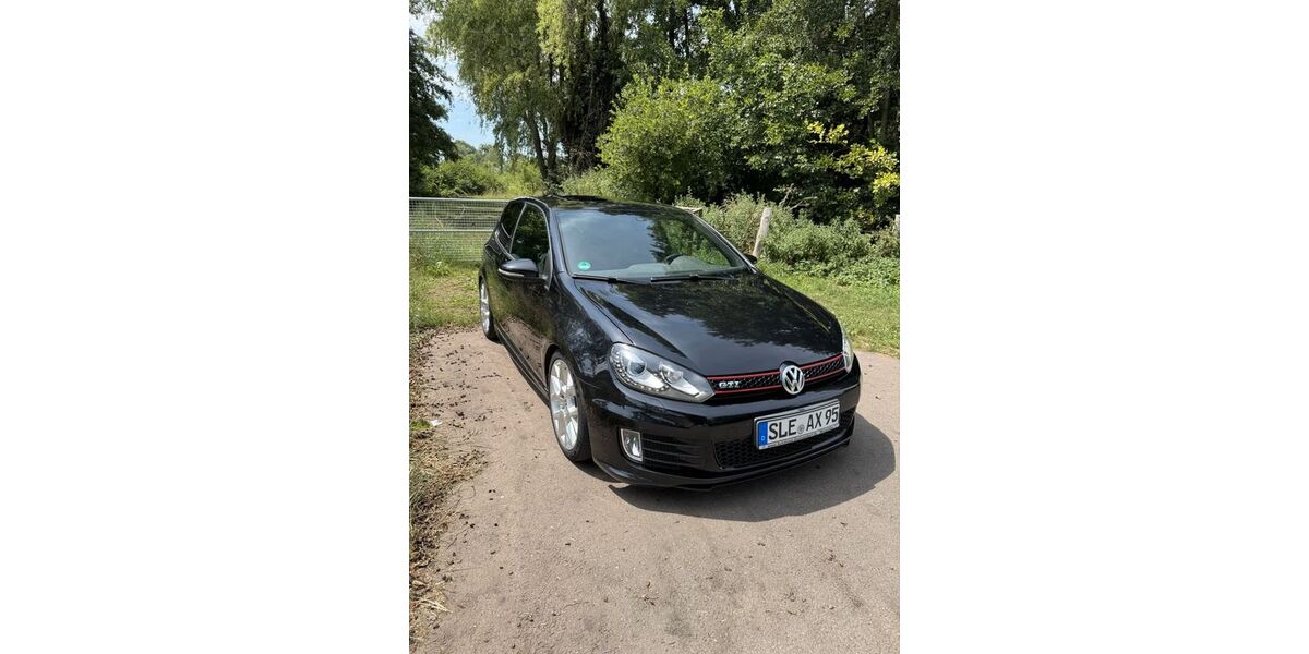 VW Golf 210.000 km 9.800 &euro; Zülpich 53909