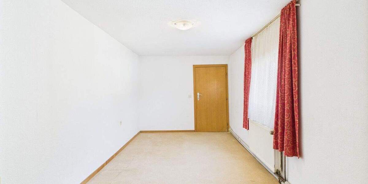 Einfamilienhaus Vettweiß Kelz - 5 Zimmer, 110 m&sup2;, 149.000&euro; | Angebot:25897702