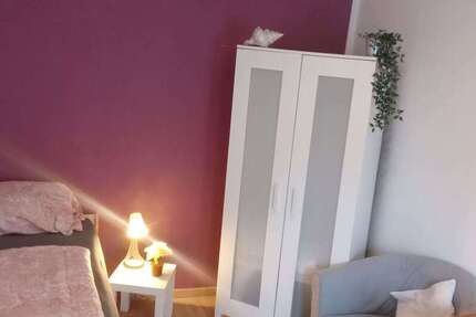 Zimmer Köln Niehl - 799&euro; | Angebot:13815566