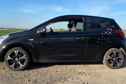 Hyundai i20 133.000 km 2.150 &euro; Erftstadt 50374