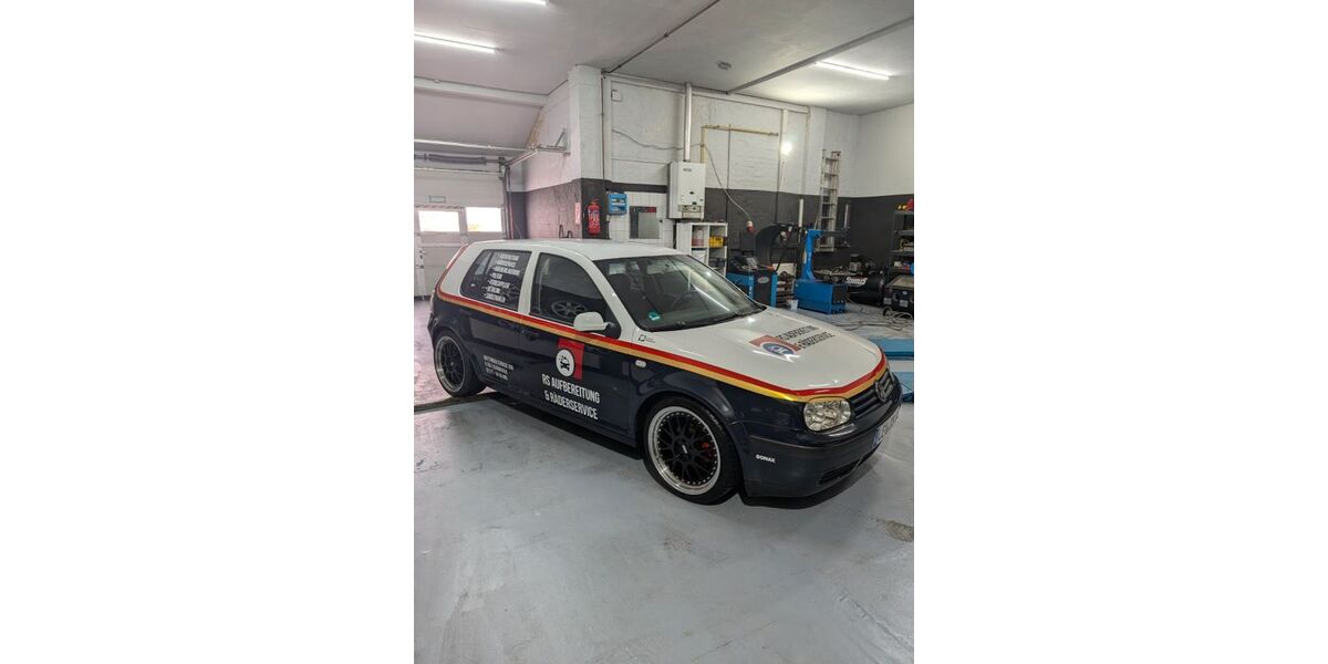 VW Golf 296.000 km 3.500 &euro; Leverkusen 51381