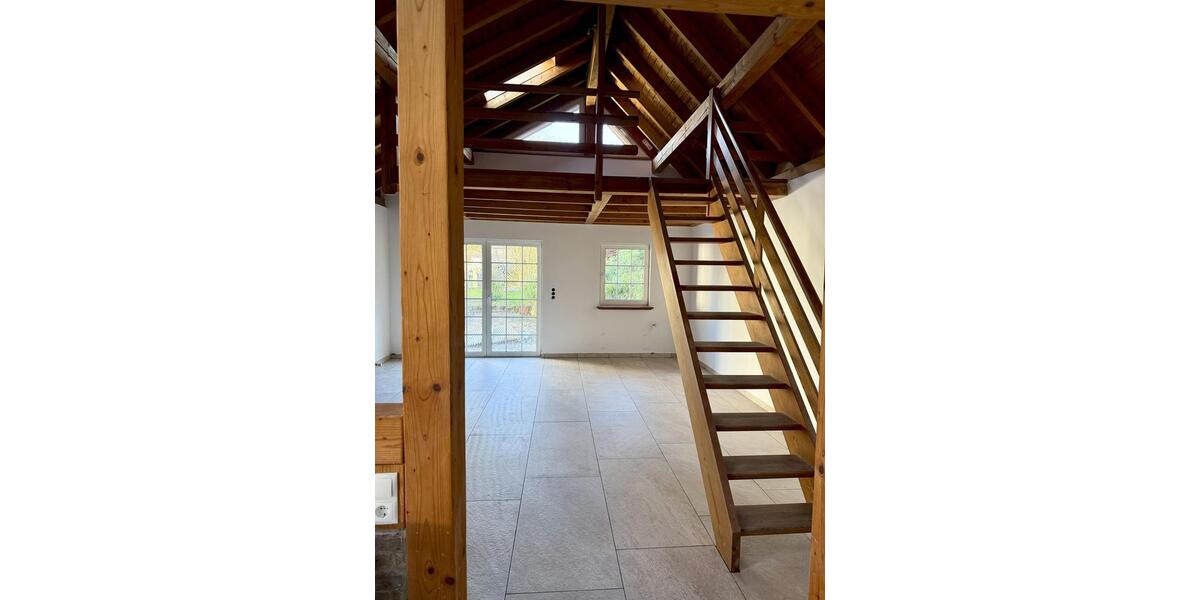 Erdgeschoßwohnung Euskirchen Dom-Esch - 7 Zimmer, 192 m&sup2;, 2.200&euro; | Angebot:25305992