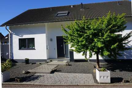 Haus Dormagen Hackenbroich - 6 Zimmer, 177 m&sup2;, 698.000&euro; | Angebot:26788814