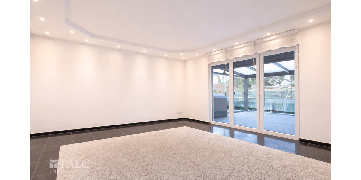 Einfamilienhaus Köln Esch/Auweiler - 8 Zimmer, 288 m&sup2;, 1.099.000&euro; | Angebot:25696534