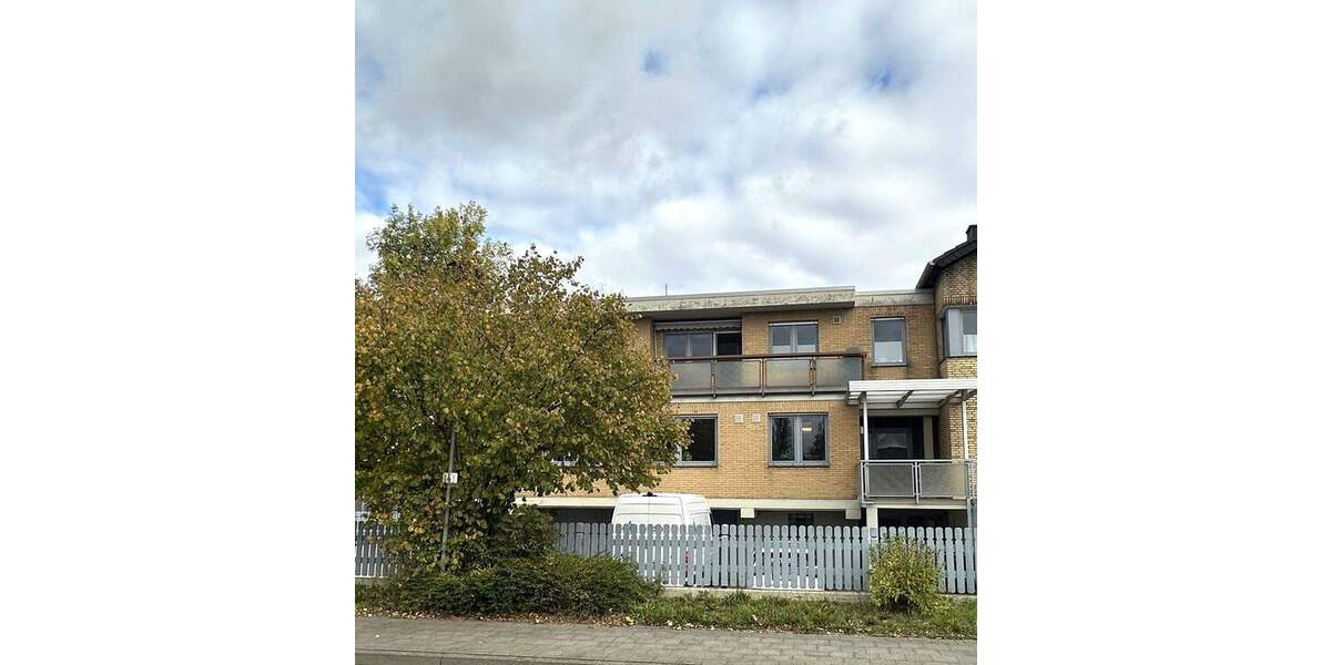 Mehrfamilienhaus, Wohnhaus Niederzier - 8 Zimmer, 274 m&sup2;, 415.000&euro; | Angebot:25692153