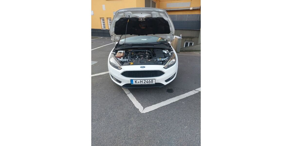 Ford Focus 298.000 km 2.499 &euro; Köln 50823