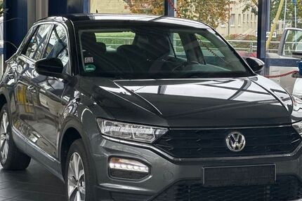 VW T-Roc 62.000 km 18.700 &euro; Brühl (Nähe Köln) 50321