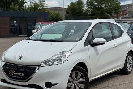 Peugeot 208 119.605 km 1.800 &euro; Düren 52349