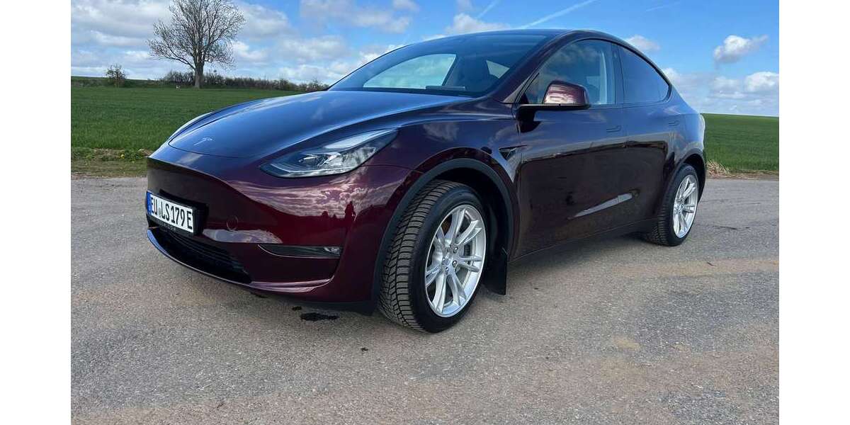 Tesla Model Y 41.500 km 34.900 &euro; Euskirchen, Stadt 53879