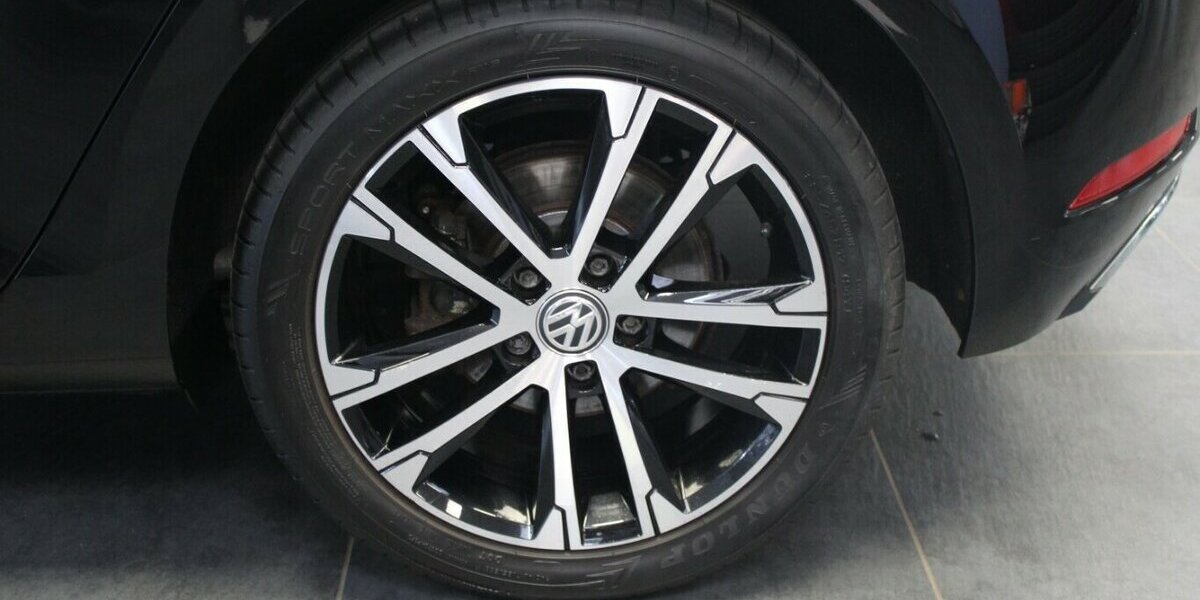 VW Golf 1.5 TSI ACT BMT Highline 83.752 km 15.980 &euro; Euskirchen 53881