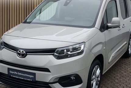 Toyota Proace City 44.600 km 19.390 &euro; Leverkusen 51381