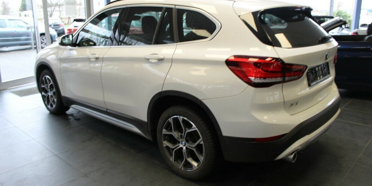 BMW X1 sDrive18i Aut. xLine 48.860 km 21.980 &euro; Euskirchen 53881