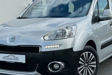 Peugeot Partner 235.000 km 4.990 &euro; Köln (Ostheim) 51107