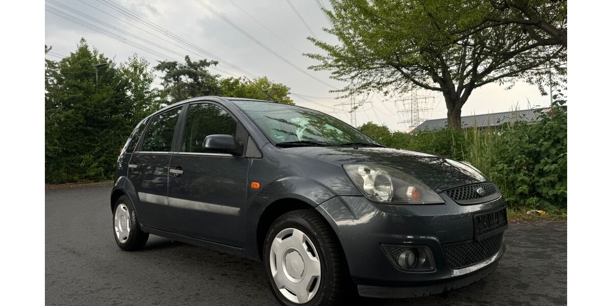Ford Fiesta 179.000 km 2.250 &euro; Hürth 50354