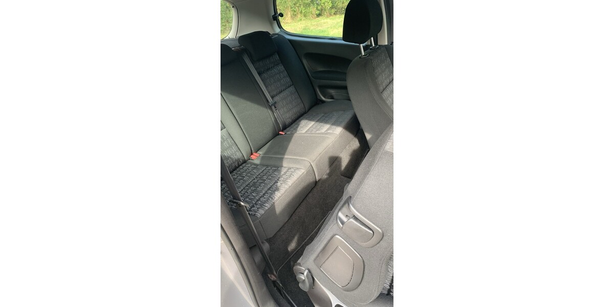 Peugeot 307 87.000 km 2.200 &euro; Leverkusen 51373