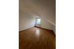 Dachgeschoßwohnung Grevenbroich - 5 Zimmer, 95 m&sup2;, 912&euro; | Angebot:25903076