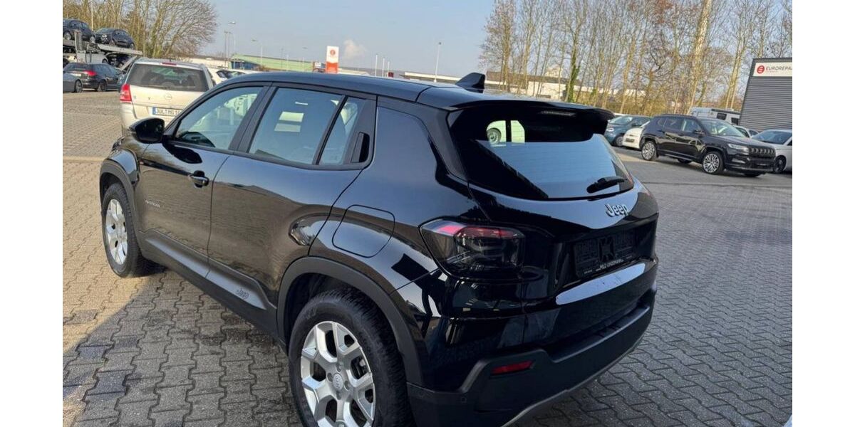 Jeep Avenger 24.015 km 18.390 &euro; Jülich 52428