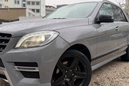 Mercedes-Benz ML 350 245.000 km 15.450 &euro; Köln 50674