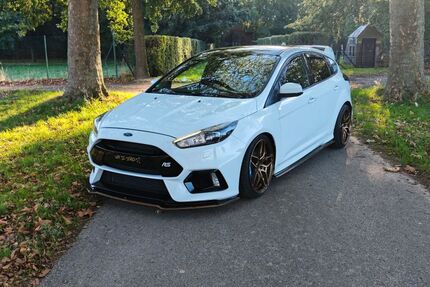Ford Focus 90.160 km 29.499 &euro; Jüchen 41363