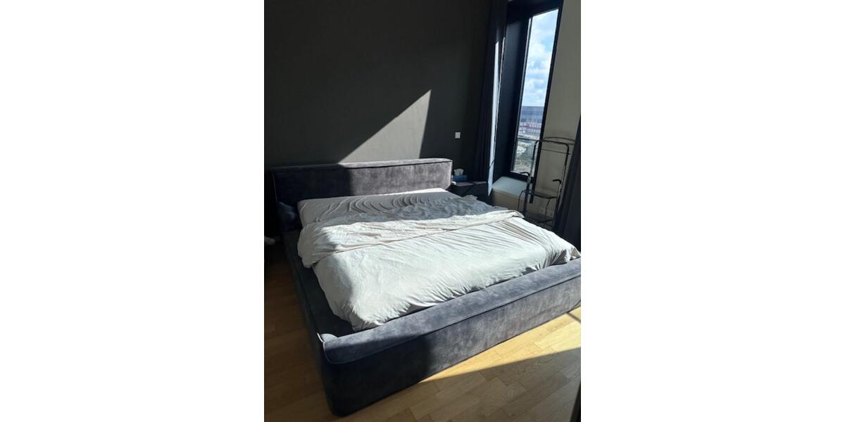 Etagenwohnung Köln Mülheim - 2 Zimmer, 64 m&sup2;, 1.350&euro; | Angebot:25872724