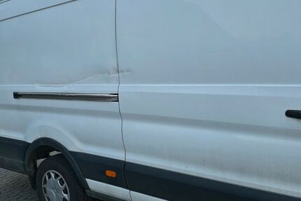 Ford Transit 136.000 km 16.400 &euro; Euskirchen 53879