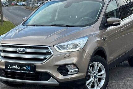 Ford Kuga 78.000 km 13.499 &euro; Jülich 52428