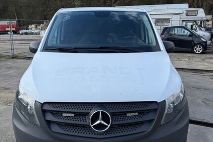 Mercedes-Benz Vito 216.831 km 11.500 &euro; Kerpen 50170