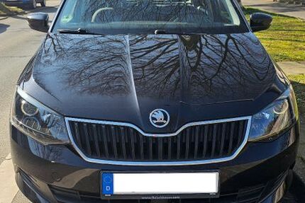 Skoda Fabia 57.500 km 8.400 &euro; Köln 51143
