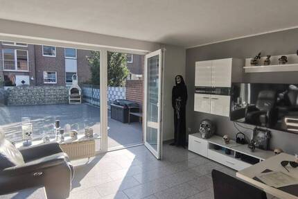 Haus Jüchen Hochneukirch - 4 Zimmer, 125 m&sup2;, 349.000&euro; | Angebot:25899679