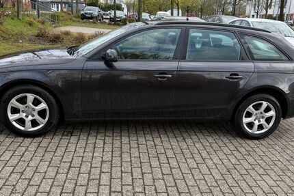 Audi A4 202.000 km 2.699 &euro; Aldenhoven 52457
