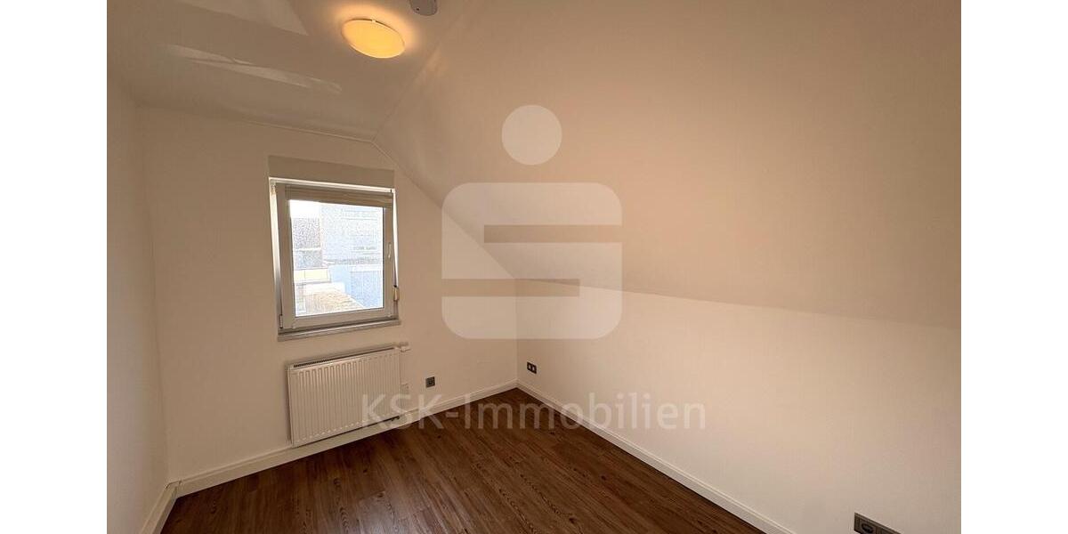 Einfamilienhaus Frechen - 4 Zimmer, 90 m&sup2;, 1.300&euro; | Angebot:25821467