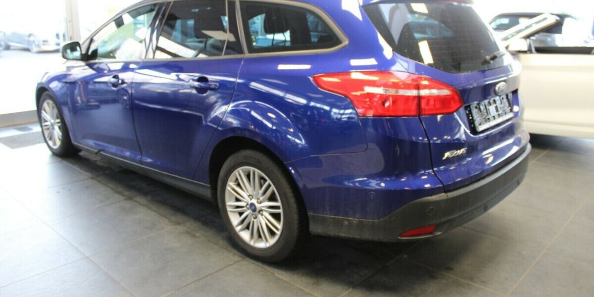 Ford Focus 1,5 TDCi DPF Automatik 113.461 km 10.980 &euro; Euskirchen 53881