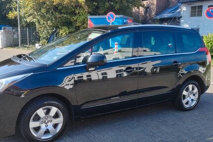 Peugeot 5008 159.000 km 7.777 &euro; Pulheim 50259