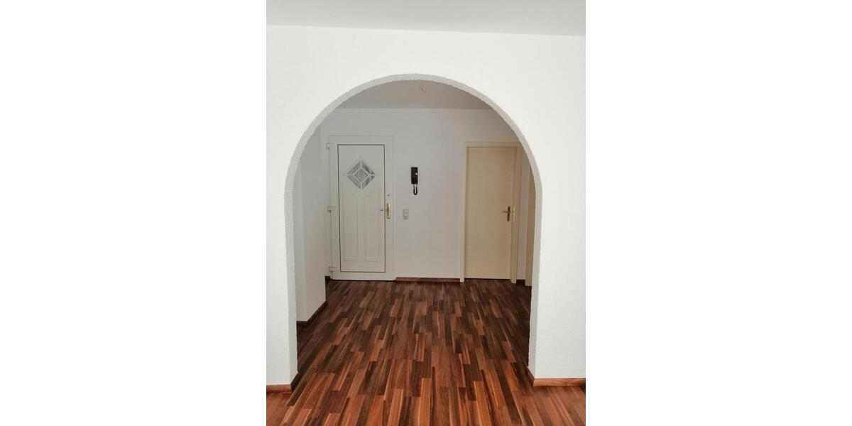 Etagenwohnung Elsdorf - 2 Zimmer, 64 m&sup2;, 670&euro; | Angebot:25376623