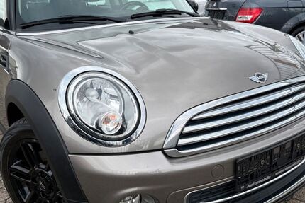 Mini Cooper 105.679 km 7.990 &euro; Brühl bei Köln 50321