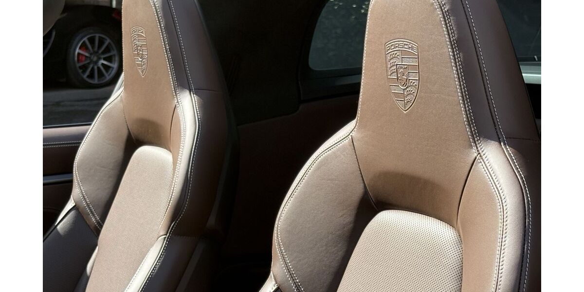 Porsche 992 51.300 km 166.790 &euro; Frechen (bei Köln) 50226