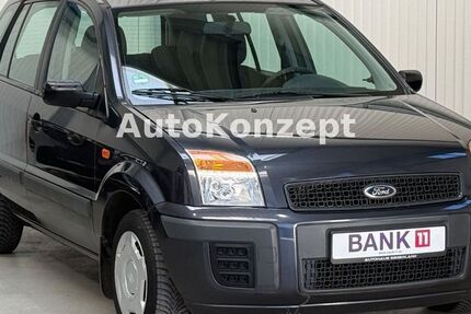 Ford Fusion 166.000 km 2.490 &euro; Grevenbroich 41515