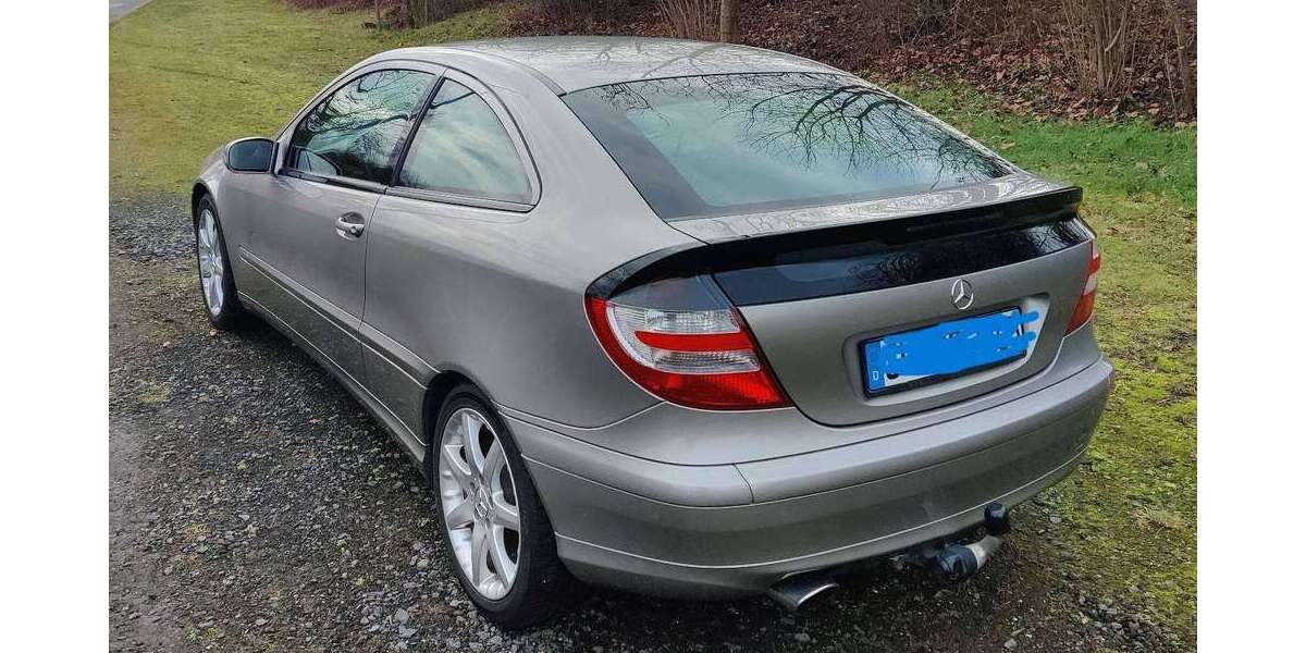 Mercedes-Benz CLC 109.000 km 8.300 &euro; Swisttal 53913