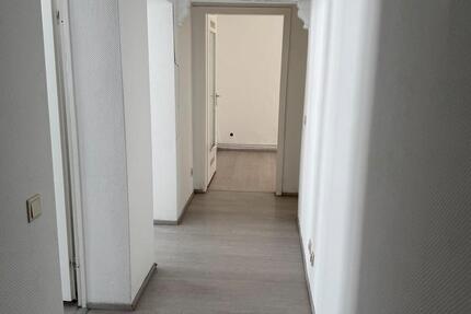 Wohnung Hürth - 3 Zimmer, 67 m&sup2;, 1.050&euro; | Angebot:25987320
