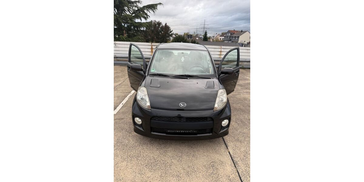 Daihatsu Sirion 97.000 km 2.200 &euro; Leverkusen 51379