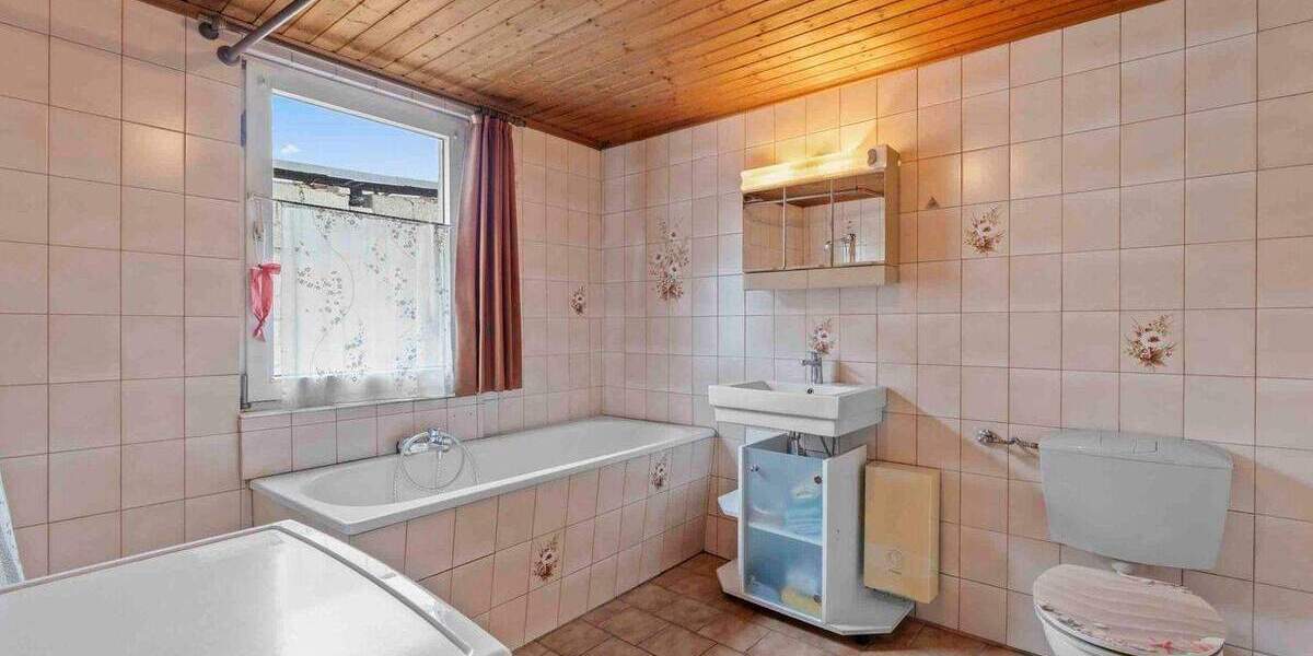 Doppelhaushälfte Bedburg Kirchherten - 3 Zimmer, 93 m&sup2;, 139.000&euro; | Angebot:25911389